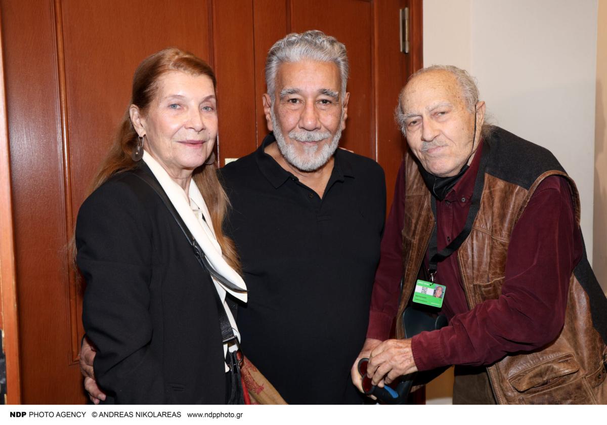 Ηθοποιάρα Έλληνας θρύλος στα 95 του χρόνια έκανε σπάνια εμφάνιση 7 ndp 713263 Aimilia Ypsilanti Giorgos Tsemperopoylos Nikos Kavoykidis