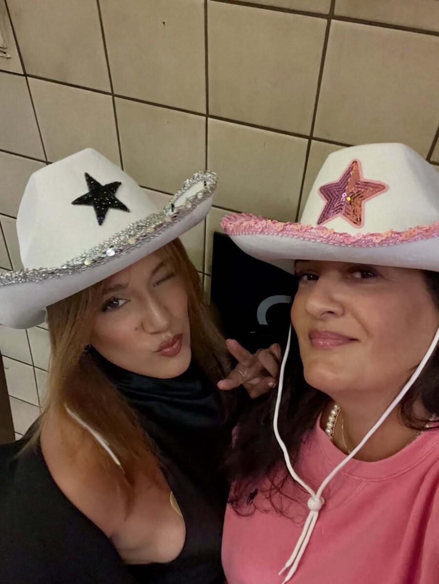 Στέλιος Διονυσίου: Η μεγάλη του κόρη έκλεισε τα 20 και είναι μια στιλάτη κούκλα 5 KORI_STELIOU_DIONYSSIOU_20_xronwn_3_84357.jpg