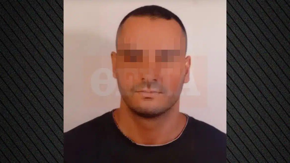 Έπεσε η αυλαία στο θρίλερ που θα ζήλευε και η Αγκάθα Κρίστι: Στη φυλακή ο δολοφόνος που ξεκλήρισε όλη του την οικογένεια μέσα σε 10 χρόνια στην Πάτρα 1 xrwma