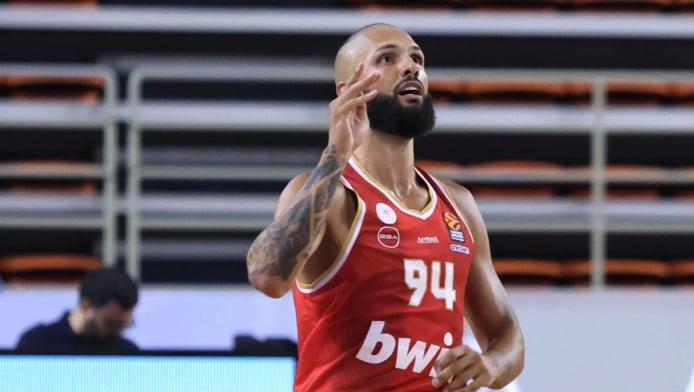 Άνοιξε διάλογο με οπαδό του ΠΑΟ ο Φουρνιέ - Η Βαλένθια και οι... βολές