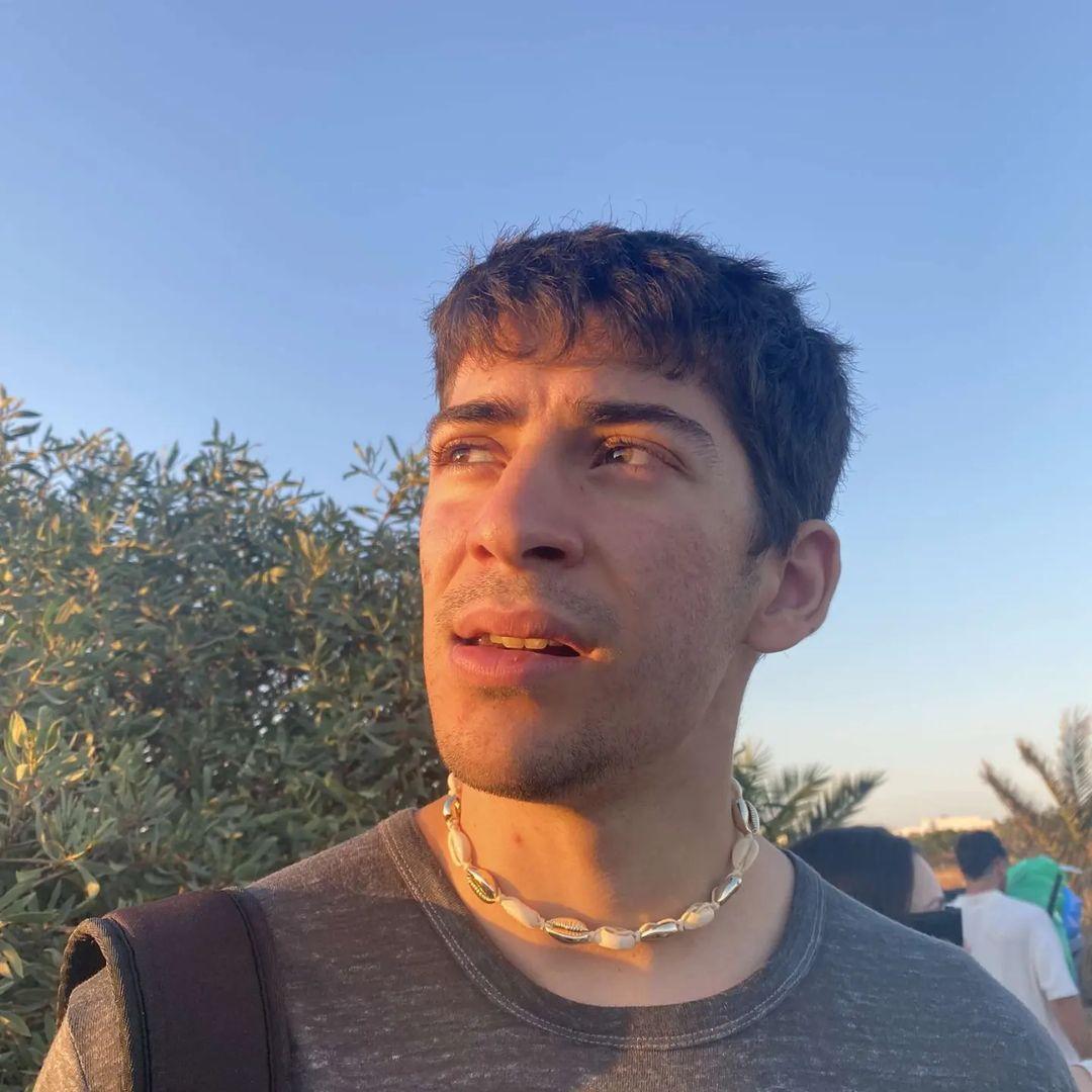 Πάλεψε με τον καρκiνο, έκλεισε τα 23 & είναι «φωτοτυπία» του πατέρα του: Αλnθινός μαχnτής ο γιος του Παναγιώτη Φασούλα 1 2 28