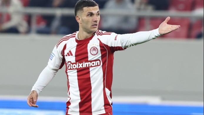 "Παίζουν" για βασικοί Στρεφέτσα, Μουζακίτης - Το μήνυμα σε Ελ Κααμπί