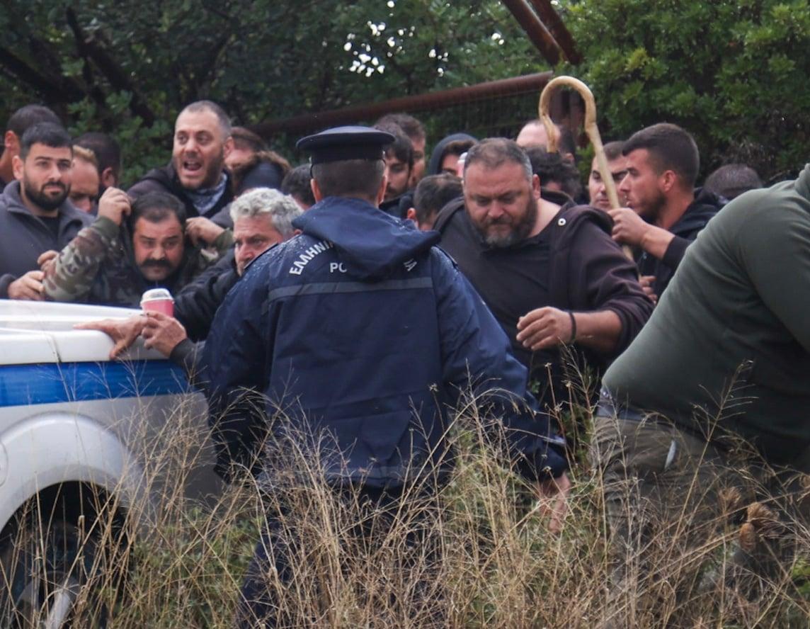 Ταυτοποιήθηκαν οι αγρότες για τα επεισόδια στην Κρήτη: Αντιμετωπίζουν κατηγορίες για «εγκληματική οργάνωση» 25 stigmiotypo othonis 2025 12 08 18.36.18