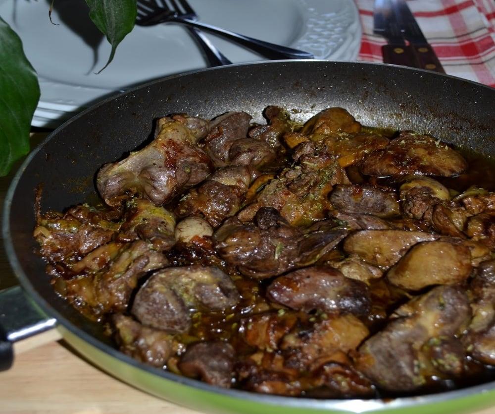 Γιατί πρέπει να τρώτε στομάχια κοτόπουλου 4 koilitses kotopoulou ladorigani 1