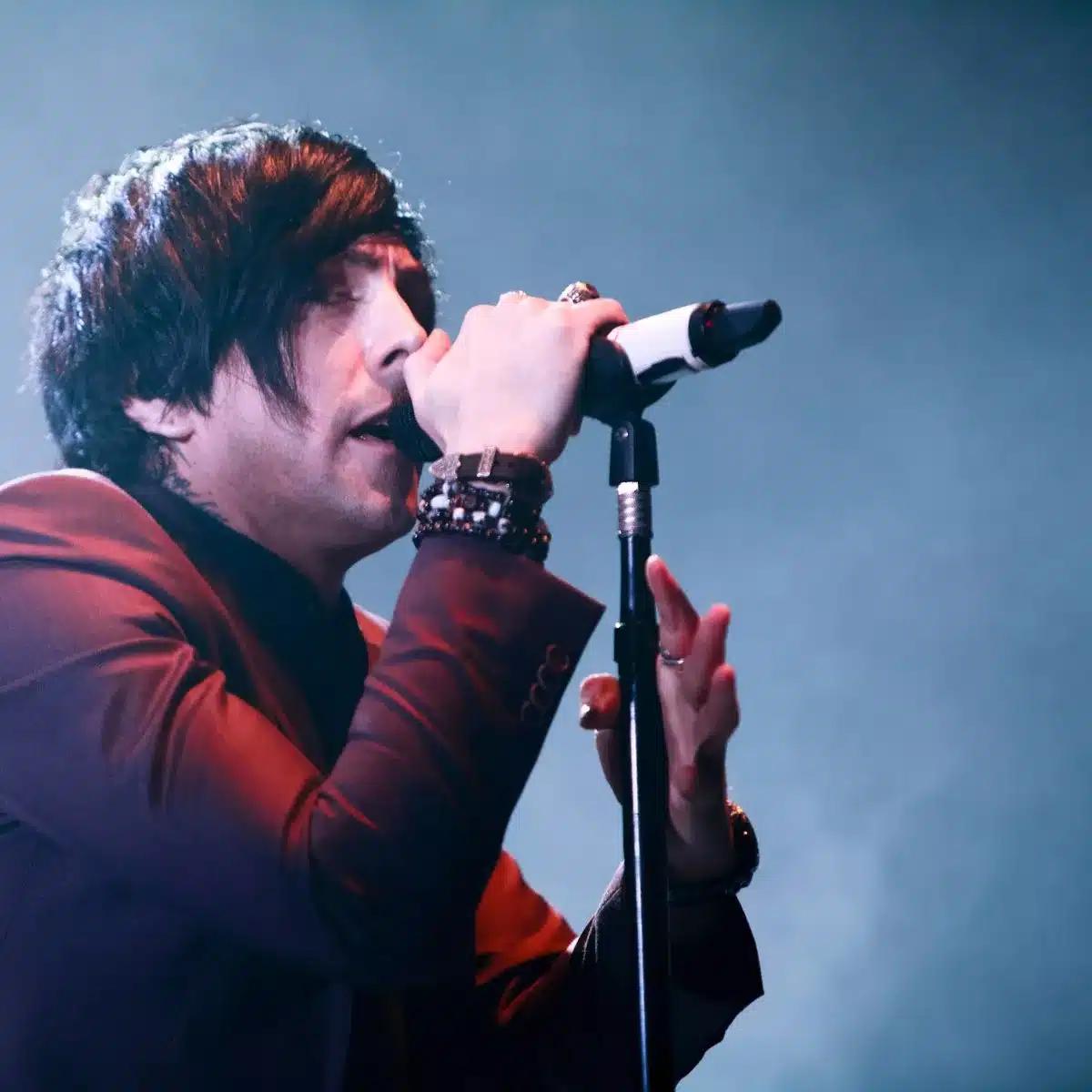 0 lostprophets perform at manchester apollo