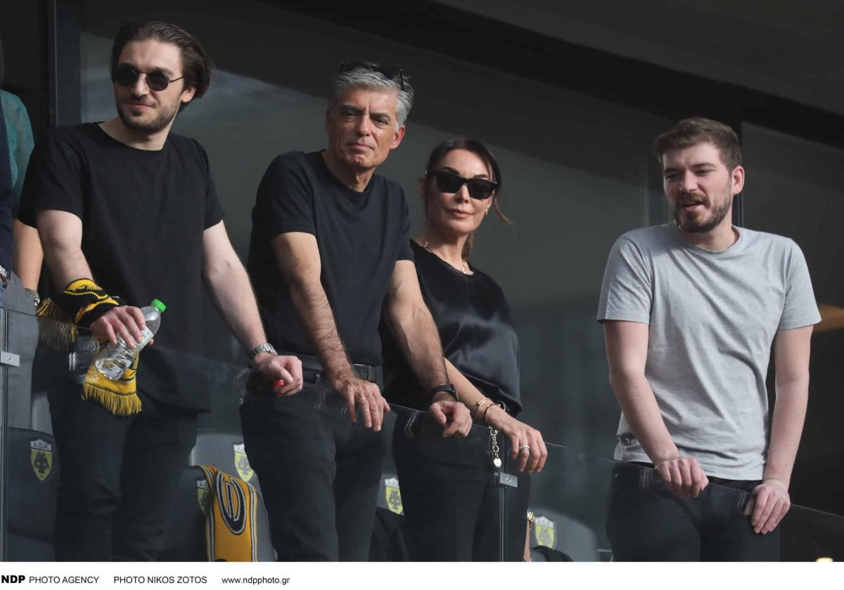 Αυτή είναι η Περουβιανή «νύφη» του Νίκου Ευαγγελάτου – Τρελά εpωτευμένος ο μικρός του γιος 3 111 10 scaled