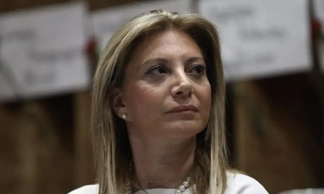 Άστραψε και βρόντηξε η Μαρία Καρυστιανού κατά της Ευρωπαϊκής Ένωσης 1 stigmiotypo othonis 2025 12 10 02.43.24