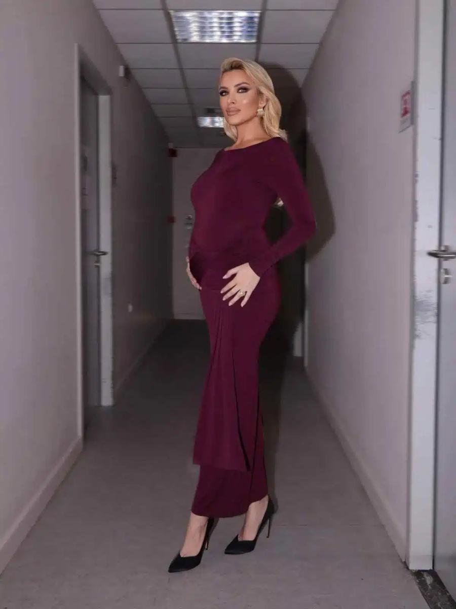 Κατερίνα Καινούργιου: Η κοιλίτσα της έχει φουσκώσει πολύ – Τα νέα στιγμιότυπα που ανέβασε 3 586691479 18548820496055557 7607469634848250160 n.jpg