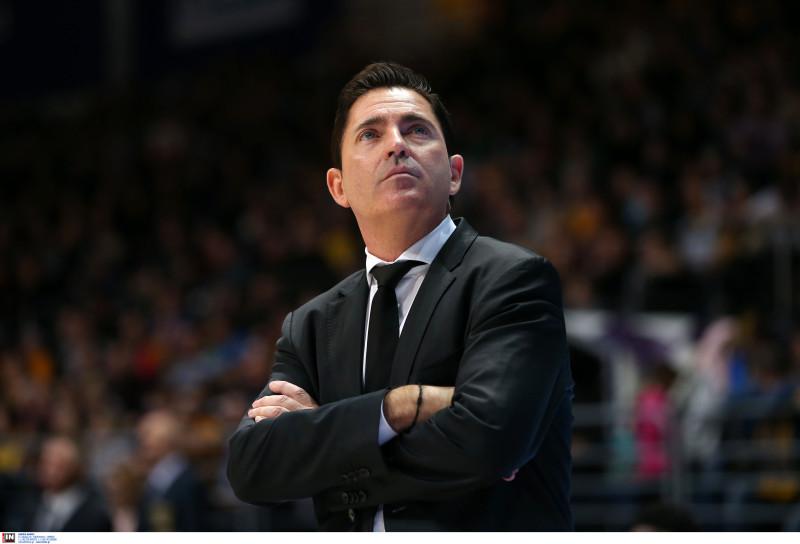 Αποθέωσε Βεζένκοφ ο Πασκουάλ: "Από τους καλύτερους παίκτες της Euroleague"