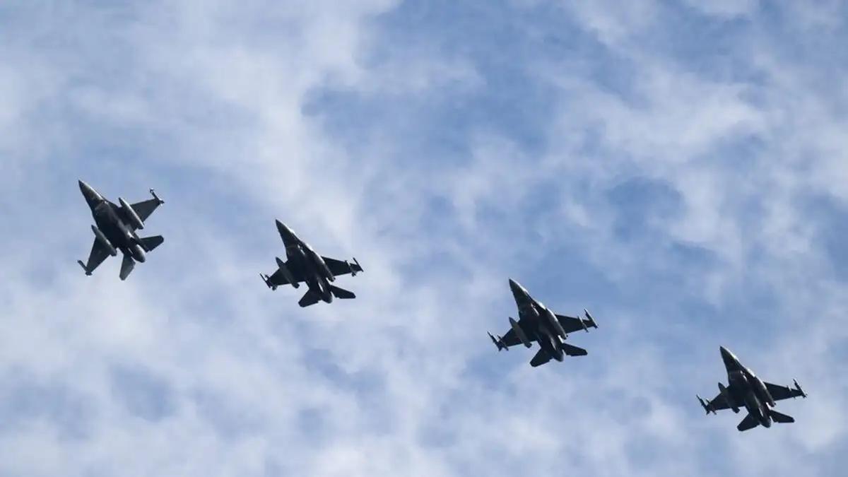 Νέες τουρκικές προκλήσεις: 4 παραβιάσεις από 4 τουρκικά μαχητικά F-16 στο Αιγαίο 1 f 16 viper haf eurokinissi 2 1200x675 1