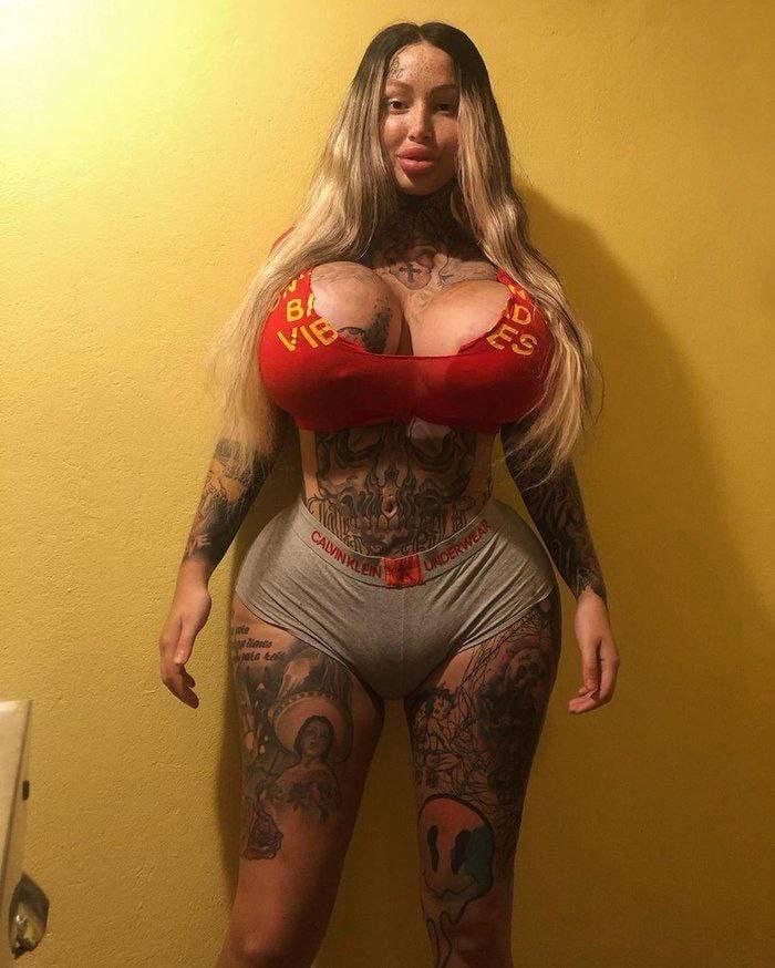 Εθισμένη στις πλαστικές επεμβάσεις 33χρονη έπεσε από τον 9ο όροφο ξενοδοχείου - Η μυστηριώδης τελευταία ανάρτησή της 14 1 25