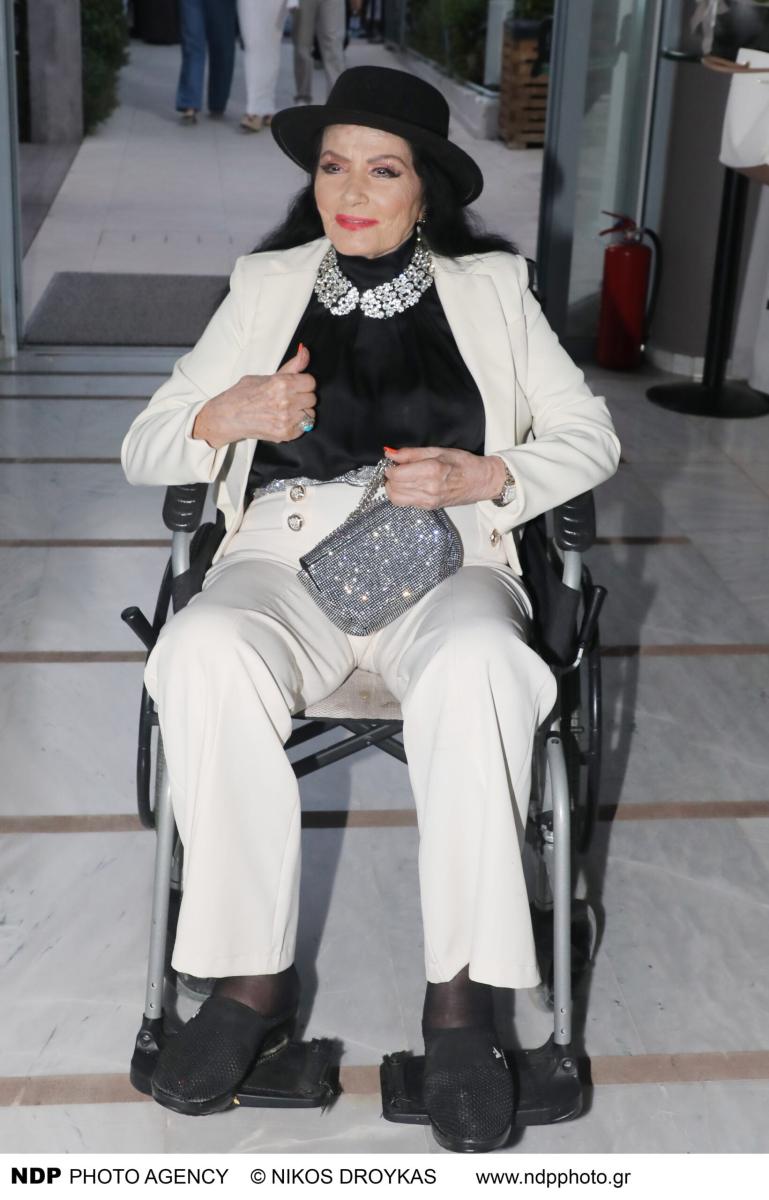 Δυστυχώς μαθεύτηκε για τη Ζωζώ Σαπουντζάκη 2 0h6a8401 scaled