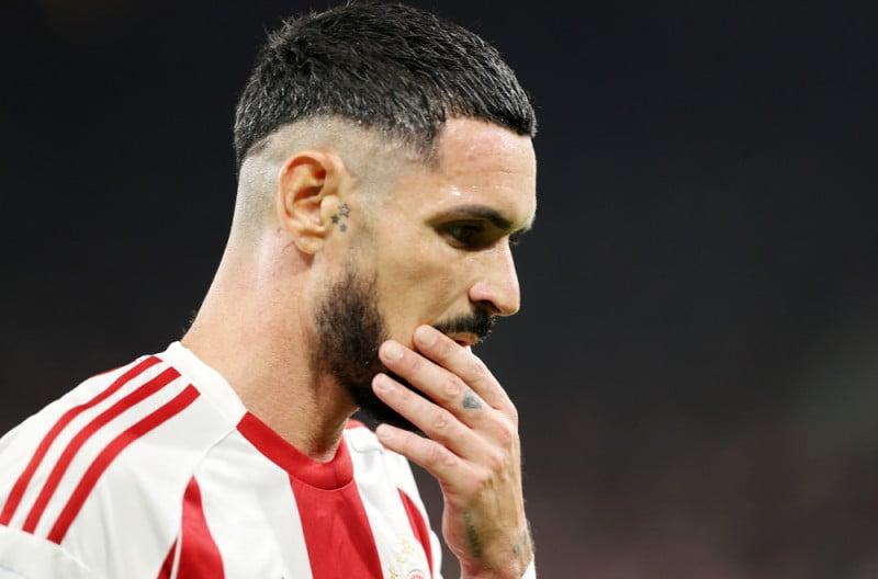 Ο πρώτος που φεύγει με απόφαση Μεντιλίμπαρ - "Κλέβει" παίκτη ο Αλμέιδα!