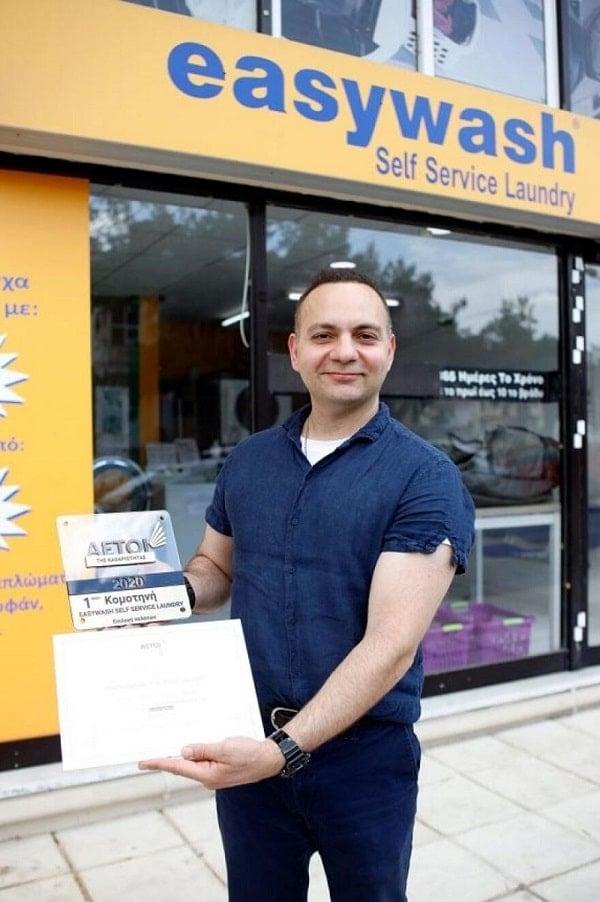 Έγκλημα Γιώργος Σκιαδόπουλος: 25 χρόνια μετά τη δολοφονία της Τζούλι Σκάλι είναι παντρεμένος και επιχειρηματίας 1 1 30