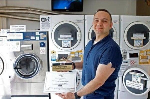 Έγκλημα Γιώργος Σκιαδόπουλος: 25 χρόνια μετά τη δολοφονία της Τζούλι Σκάλι είναι παντρεμένος και επιχειρηματίας 2 1 31