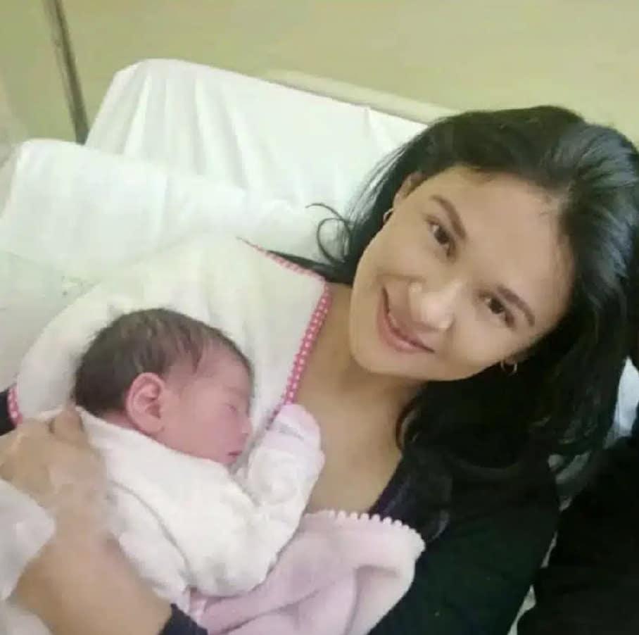 Γυναίκα stigmiotypo