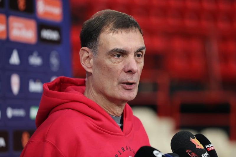 Δεν παίζει ο Μόρις με Βαλένθια - Μπαρτζώκας: "Όλοι τον ξέρουν"