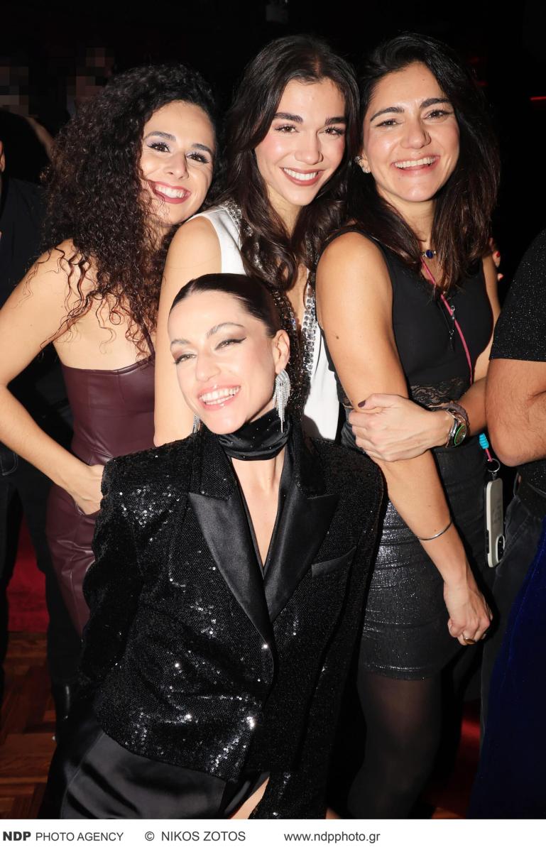 Η Μελίνα Νικολαΐδη στην πρεμιέρα της Δέσποινας Βανδή - Η αποκαλυπτική εμφάνιση 2 3333 10 scaled