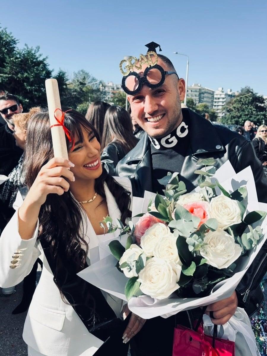 Πάολα: Η κόρη της δημοσίευσε φωτογραφίες από την ορκωμοσία της 10 10 3