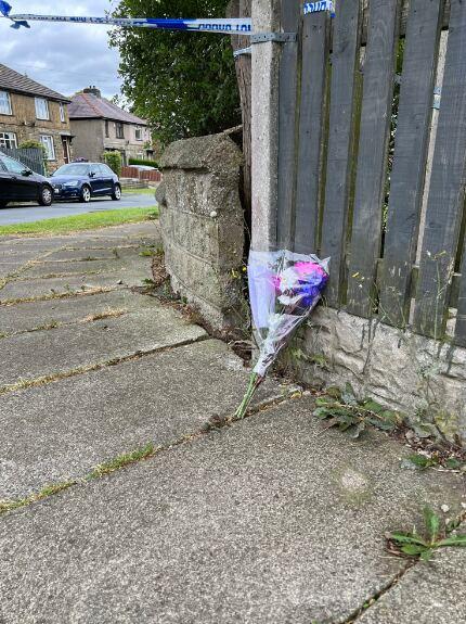 Τραγωδία: 9, 6 και 2 ετών νεκρά παιδιά μαζί με τη μάνα τους 3 1 1 26