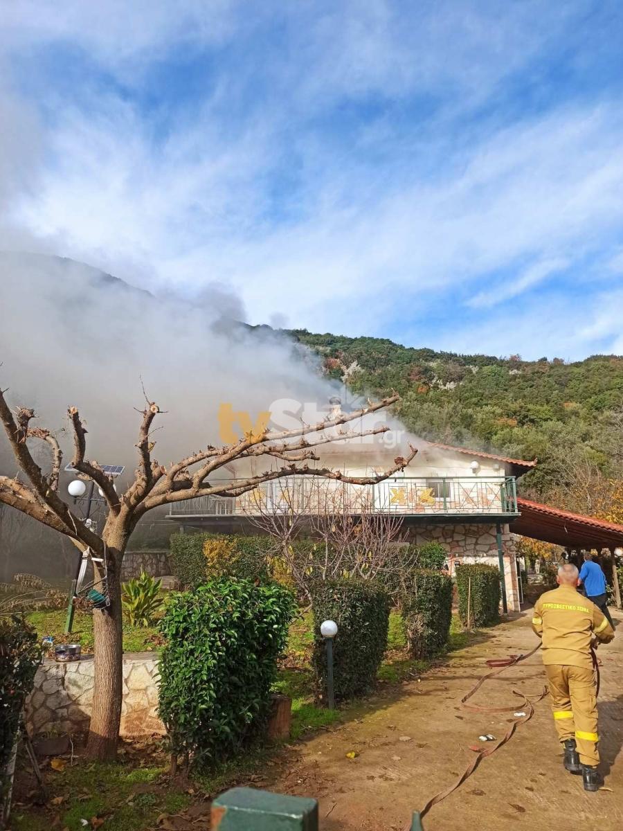 Τραγωδία: Κάηκε μέσα στο αυτοκίνητό του ενώ την ίδια ώρα καιγόταν και το σπίτι του 5 202512161205203560