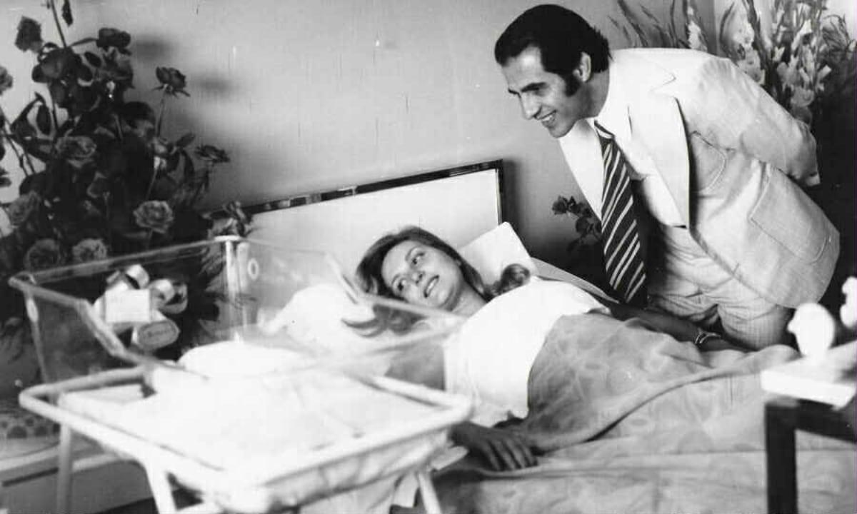 Δημήτρης Γιαννακόπουλος: Πασίγνωστη αστρολόγος η μητέρα του 4 giannakopouloi genna