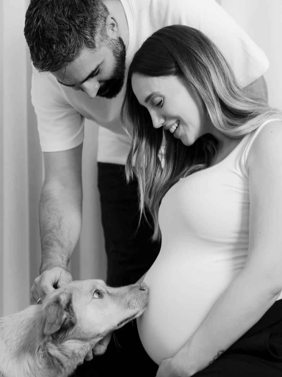 Έγκυος η Άννα Κορακάκη - Οι τρυφερές φωτογραφίες και το φύλο του μωρού 2 2 17