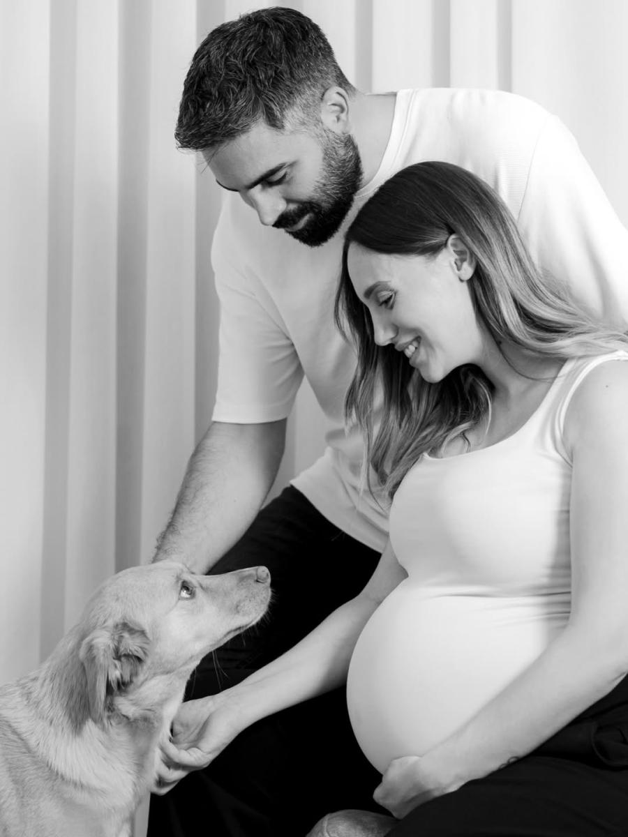 Έγκυος η Άννα Κορακάκη - Οι τρυφερές φωτογραφίες και το φύλο του μωρού 4 4 7