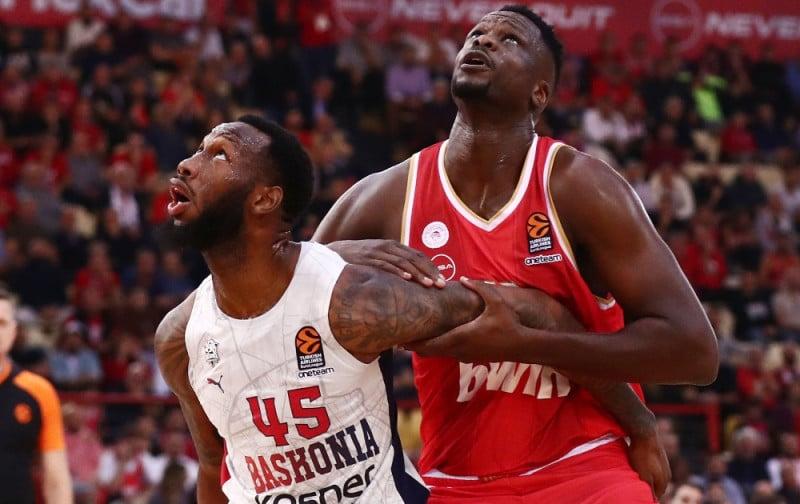 Ανατροπή με Φαλ στον Ολυμπιακό - Αλλάζει τον σχεδιασμό ο Μπαρτζώκας