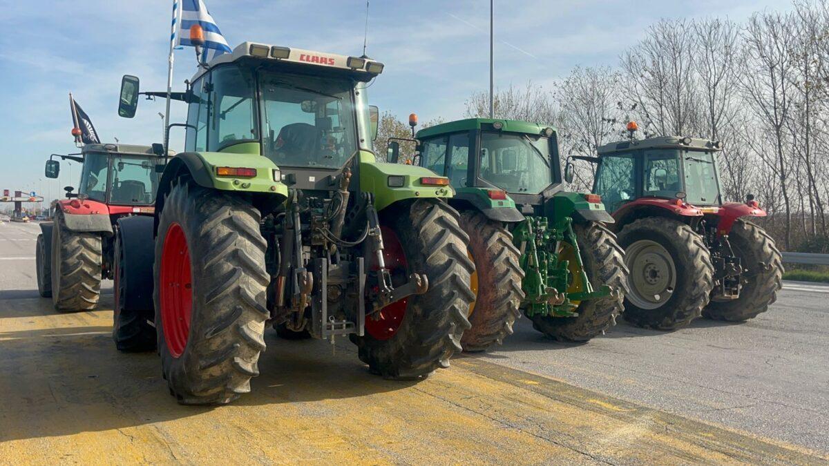 Αγροτικό μπλόκο στα Μάλγαρα