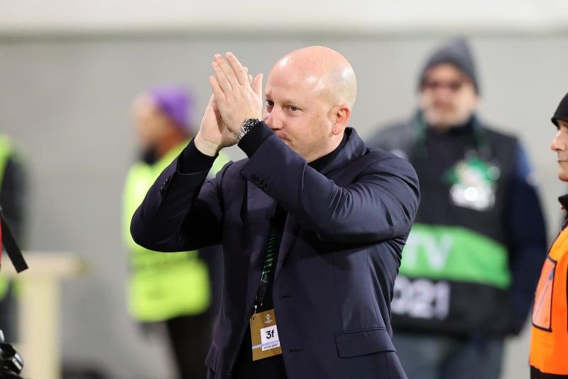 ΑΕΚ: Φουλάρει για στόπερ και «φωνάζει» για τις κάρτες!