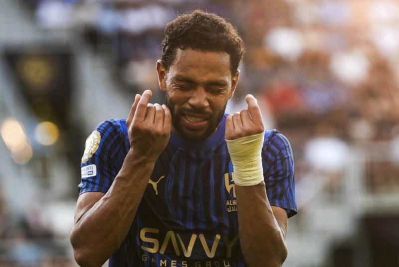 Ολυμπιακός: Η ιδέα που «έπεσε» για αριστερό μπακ 12 εκατ. !