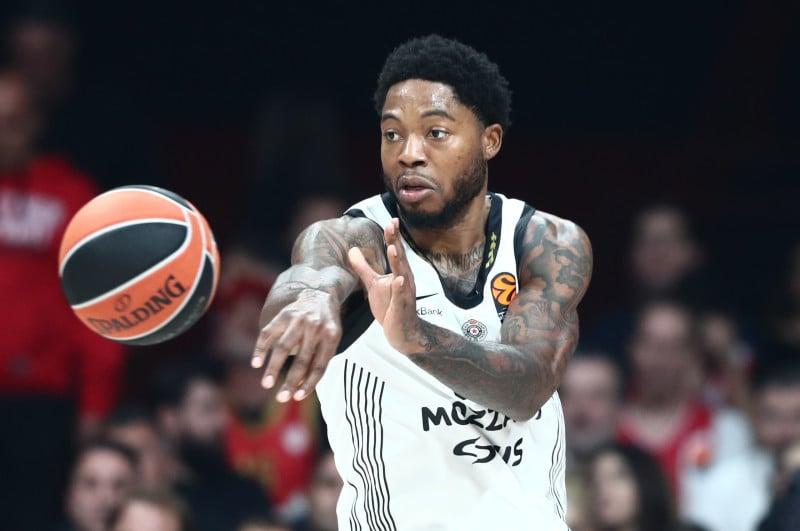 Ο Ταϊρίκ Τζόουνς