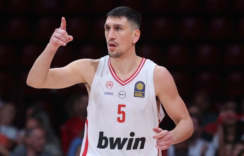 Ο Γιαννούλης Λαρεντζάκης