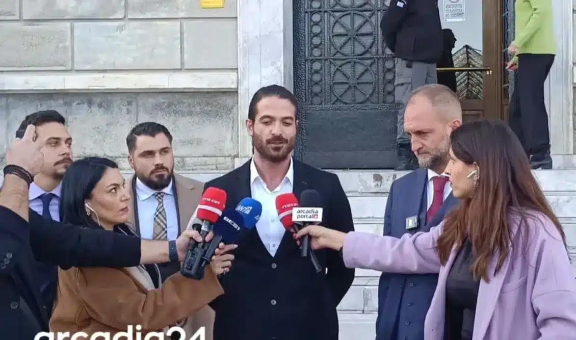 Αθώος ο Άρης Μουγκοπέτρος για την κατηγορία της ενδοοικογενειακής απειλής 1 aris mpugkopetros