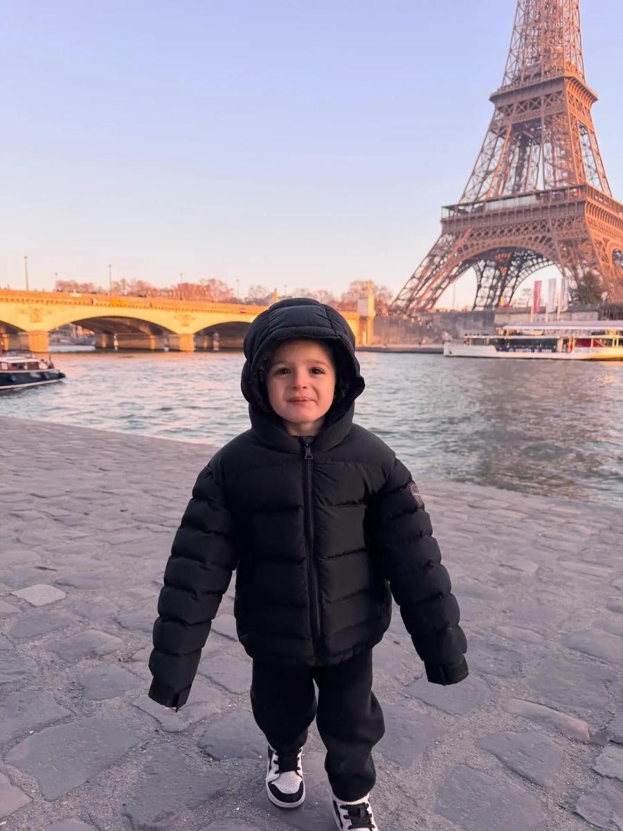 Iωάννα Τούνη: Χριστουγεννιάτικη απόδραση στο Παρίσι με τον γιο της 4 touni ioanna 3 1