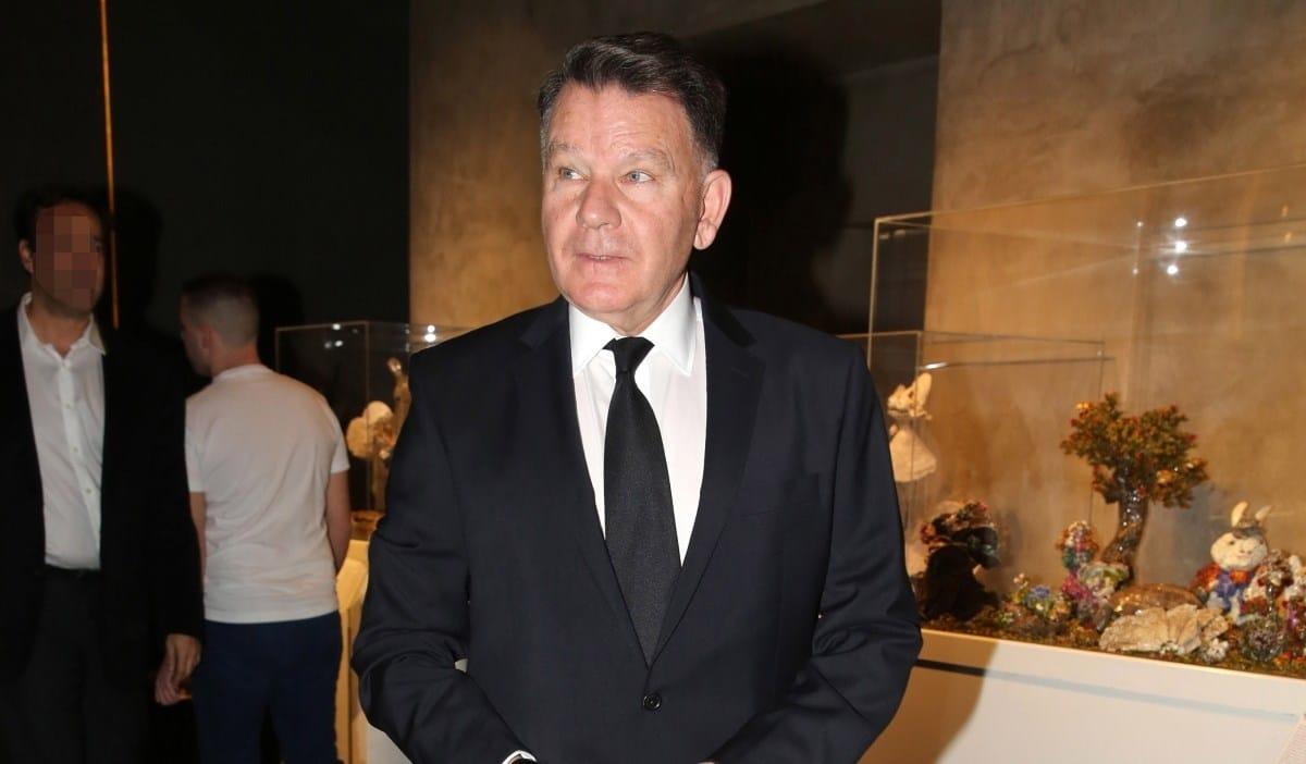 ff5f7db690814ab7819b1959dfd3419f