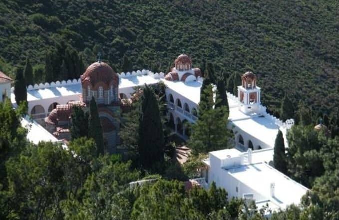 Η εφοπλίστρια που απαρνήθηκε τα πλοúτη και έγινε μοναχή και ηγουμένη στο όμορφο νησί των Οινουσσών 3 diafaneia3