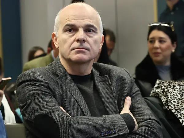 Αποστάσεις Ψαρόπουλου από το κόμμα Καρυστιανού: «Δεν θα ήθελα να εκφέρω καμία δημόσια άποψη» 1 antonis psaropoylos tempi.jpg