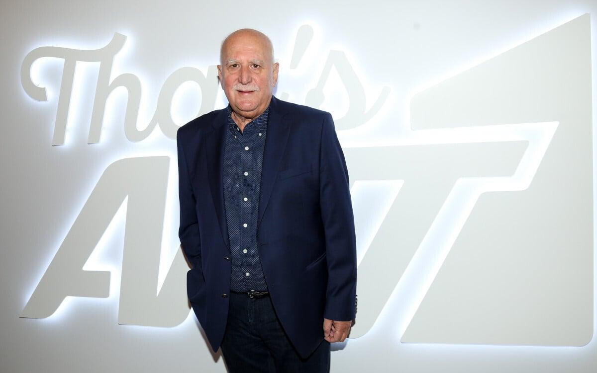 Νίκος Μάνεσης: Γιατί δεν πήγε στην κηδεία του Γιώργου Παπαδάκη - «Δεν μπορώ να συνυπάρξω με ανθρώπους που χύνουν κροκοδείλια δάκρυα» 1