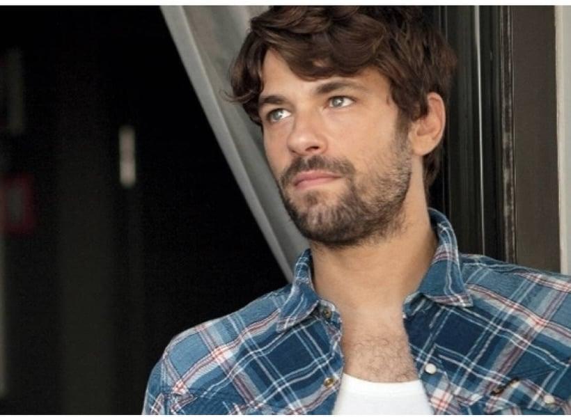 Ρούλα Ρέβη: Οι τρυφερές ευχές για τα γενέθλια του Αποστόλη Τότσικα - «Μην αλλάξεις ποτέ, σε λατρεύουμε» 12 12 3