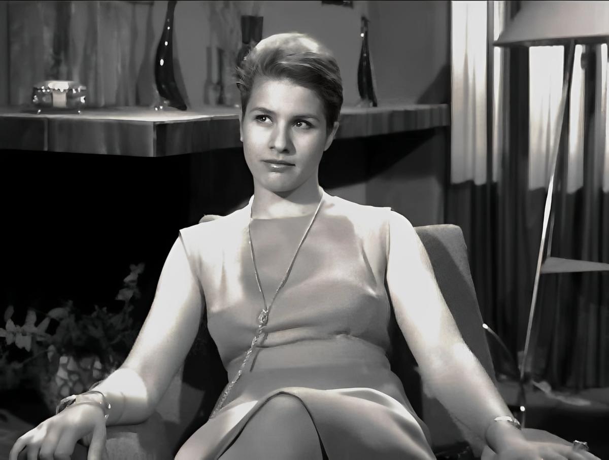 Πως είναι σήμερα στα 88 η όμορφη ηθοποιός του ελληνικού κινηματογράφου - Η σπάνια δημόσια εμφάνιση 5 333333 2