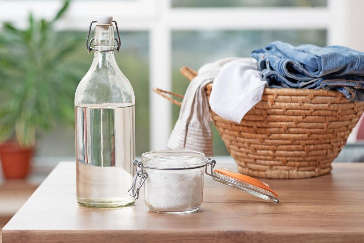 set and stop fabric dye bleeding 2146657 06 cf464292511743519f7716427d5d5c0f