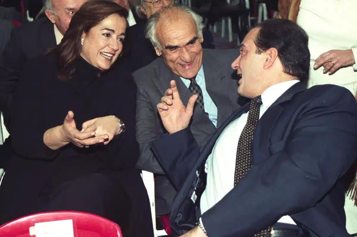 260116231415 papadoggonas2