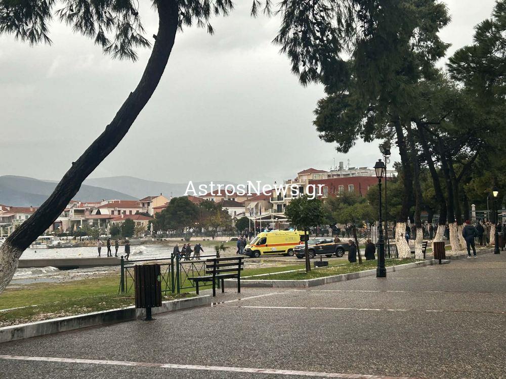 Βίντεο-ντοκουμέντο από τη στιγμή που ο άτυχος λιμενικός παρασύρεται από τα τεράστια κύματα στο Παράλιο Άστρος 1 nekros limenikos p 1