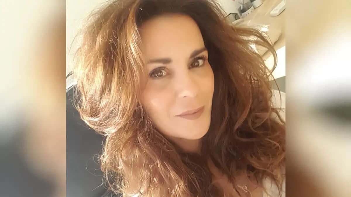 Γλυφάδα: Καθηγήτρια και μητέρα η 56χρονη που παρασύρθηκε και πέθανε – «Είχε εγκλωβιστεί κάτω από το αυτοκίνητο του γιου μου» 1 56xroni glufada