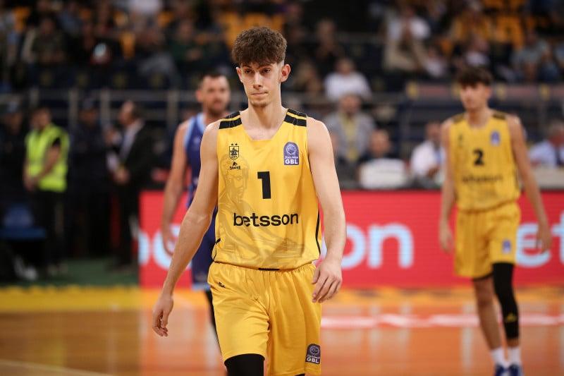 "Αναστατώνει" τη Θεσσαλονίκη ο Μυστακίδης - "Κλέβει" Έλληνα άσο του Άρη!