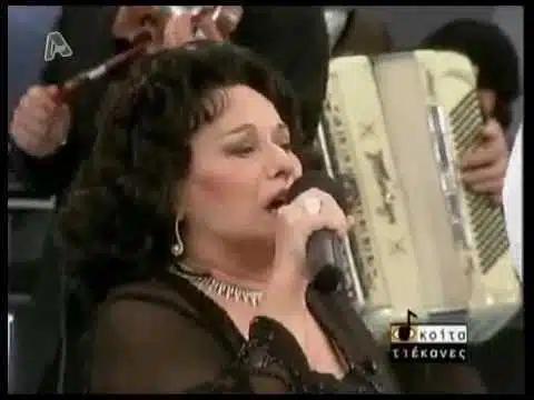 Απομονωμένη ζει η πασίγνωστη Ελληνίδα τραγουδίστρια - Το δράμα που έζησε πριν λίγα χρόνια και πώς είναι σήμερα 3 532931 360185884085767 535897222 n