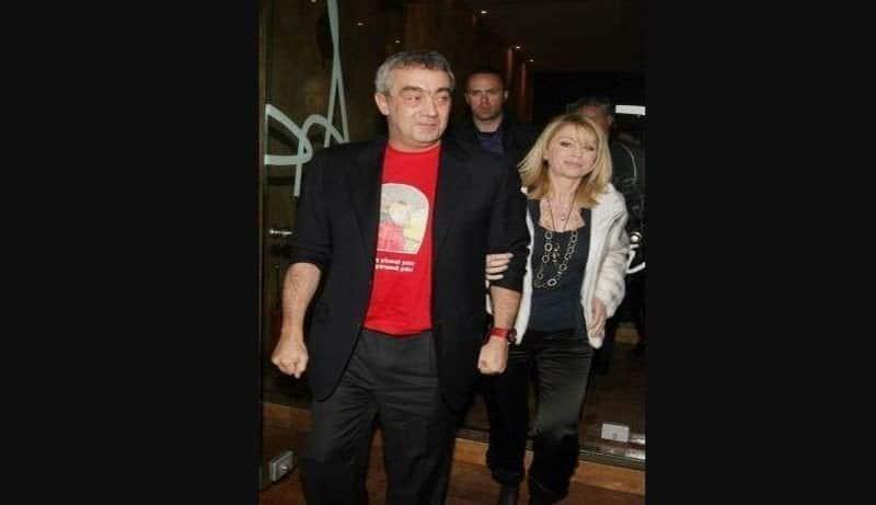 Πολυτάραχη ζωή για την Έλλη Στάη - Αυτοί είναι οι 5 γάμοι της δημοσιογράφου 4 oi pente gamoi tis ellis stai oi ischyroi antres tis sidiras kyrias kai ta epeisodiaka diazygia