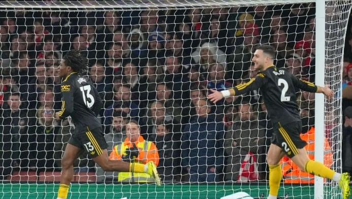 Τρελαίνει κόσμο η Γιουνάιτεντ με Κάρικ - Πάρτην κάτω και την Άρσεναλ! (Vid)